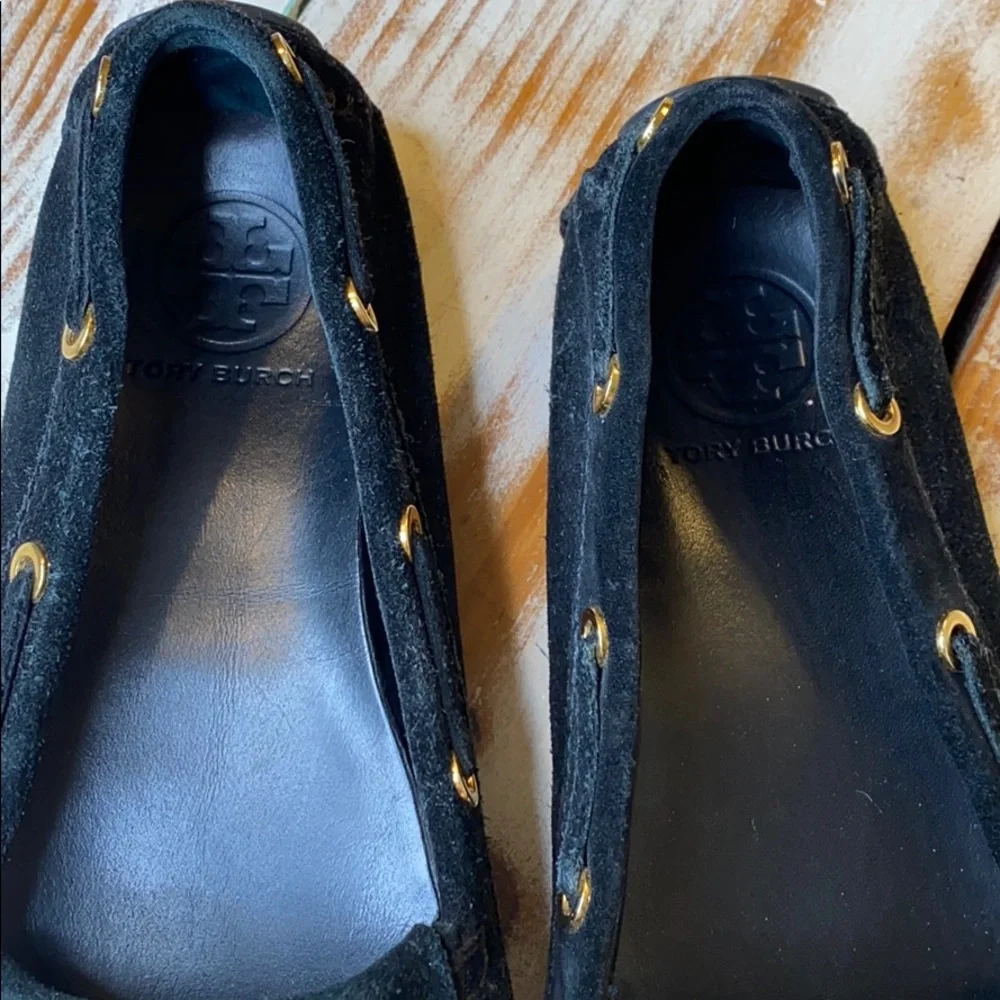 Tory Burch Black Gold Logo Suede Leather Loafer Shoes Size 6.5